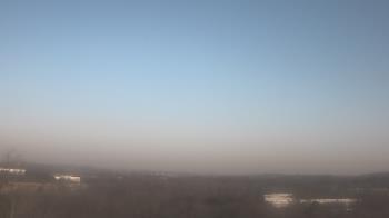 Weather camera view of Anne Arundel CC at AMIL.