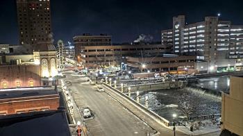 Weather camera view of City of Aurora IL.