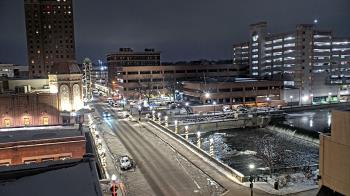 Weather camera view of City of Aurora IL.
