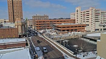 Weather camera view of City of Aurora IL.