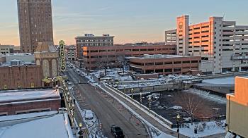 Weather camera view of City of Aurora IL.