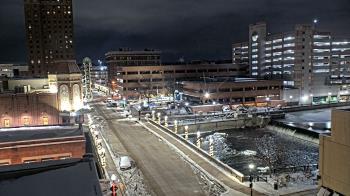 Weather camera view of City of Aurora IL.