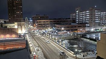 Weather camera view of City of Aurora IL.