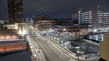 Weather camera view of City of Aurora IL.
