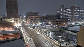 Weather camera view of City of Aurora IL.