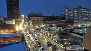 Weather camera view of City of Aurora IL.