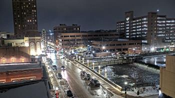 Weather camera view of City of Aurora IL.