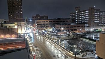 Weather camera view of City of Aurora IL.