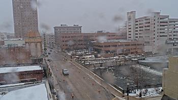 Weather camera view of City of Aurora IL.