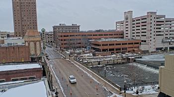 Weather camera view of City of Aurora IL.