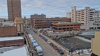 Weather camera view of City of Aurora IL.