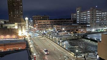 Weather camera view of City of Aurora IL.