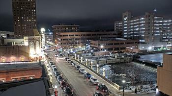 Weather camera view of City of Aurora IL.