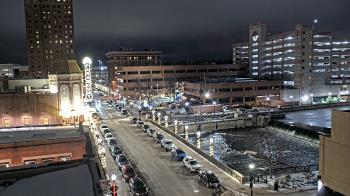 Weather camera view of City of Aurora IL.
