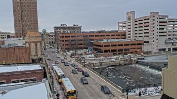 Weather camera view of City of Aurora IL.