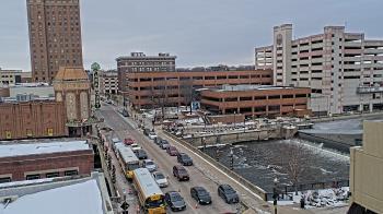 Weather camera view of City of Aurora IL.