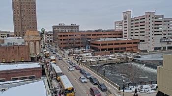 Weather camera view of City of Aurora IL.