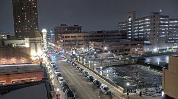 Weather camera view of City of Aurora IL.