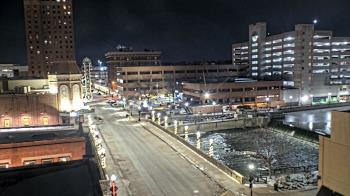 Weather camera view of City of Aurora IL.