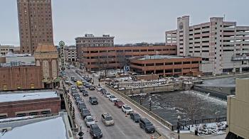 Weather camera view of City of Aurora IL.