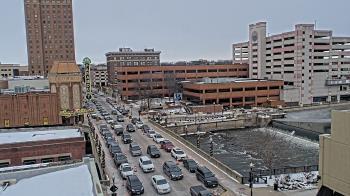 Weather camera view of City of Aurora IL.