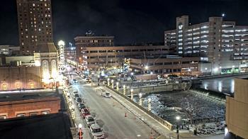 Weather camera view of City of Aurora IL.