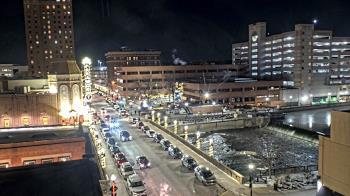 Weather camera view of City of Aurora IL.