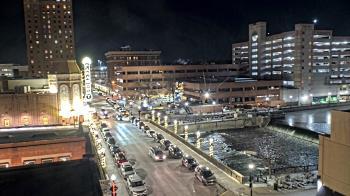 Weather camera view of City of Aurora IL.