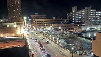 Weather camera view of City of Aurora IL.