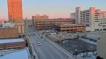 Weather camera view of City of Aurora IL.