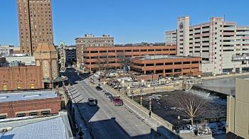 Weather camera view of City of Aurora IL.