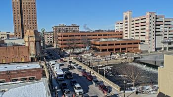 Weather camera view of City of Aurora IL.