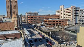 Weather camera view of City of Aurora IL.