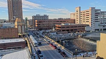 Weather camera view of City of Aurora IL.