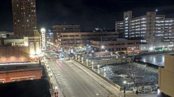 Weather camera view of City of Aurora IL.