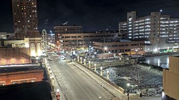 Weather camera view of City of Aurora IL.