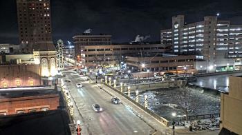 Weather camera view of City of Aurora IL.