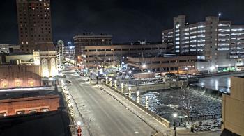 Weather camera view of City of Aurora IL.