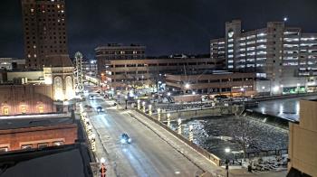 Weather camera view of City of Aurora IL.