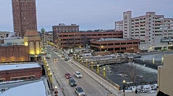 Weather camera view of City of Aurora IL.