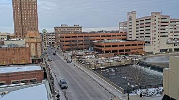 Weather camera view of City of Aurora IL.