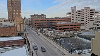 Weather camera view of City of Aurora IL.