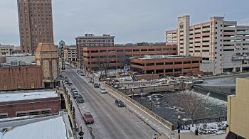 Weather camera view of City of Aurora IL.