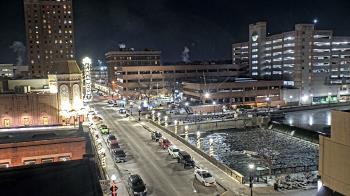 Weather camera view of City of Aurora IL.