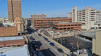 Weather camera view of City of Aurora IL.