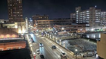 Weather camera view of City of Aurora IL.