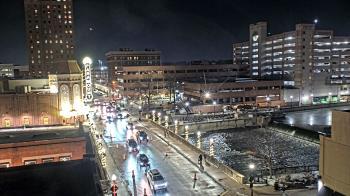 Weather camera view of City of Aurora IL.