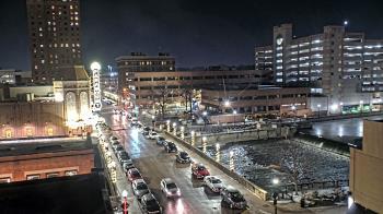 Weather camera view of City of Aurora IL.