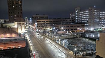 Weather camera view of City of Aurora IL.