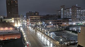 Weather camera view of City of Aurora IL.